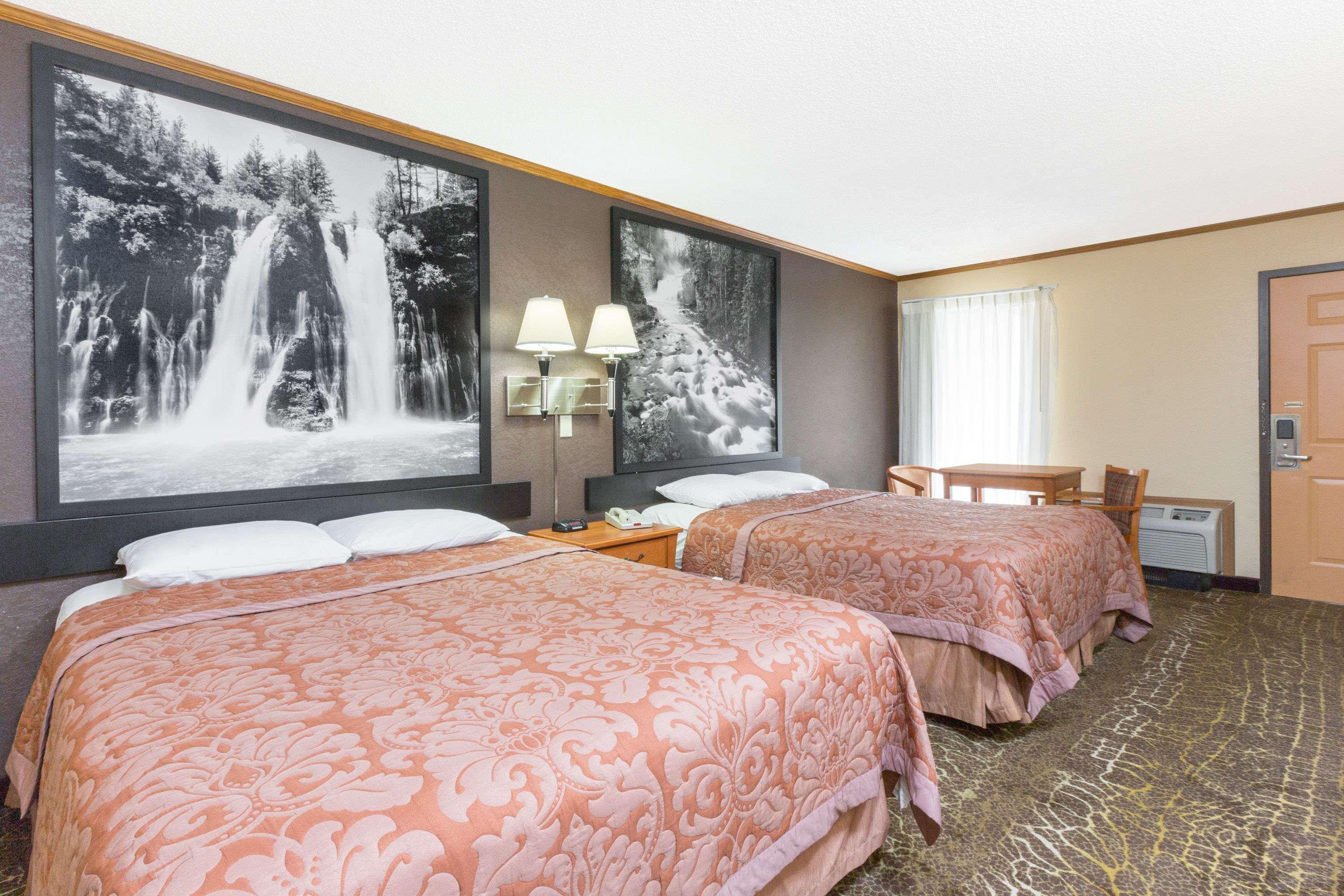 Super 8 By Wyndham Kansas City Airport North Ngoại thất bức ảnh